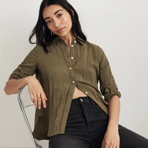 Madewell Crinkled Button-Up Shirt in Desert Olive Green Size XL
